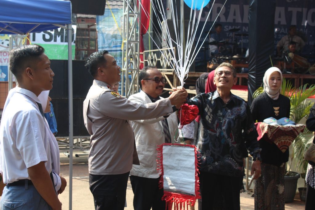 palasah-1-1024x682.jpg