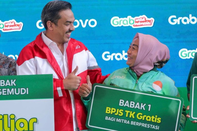 00c31939-2ee5-4f24-b76f-14293125fd72