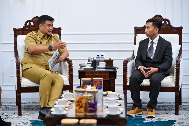 2563d79e-d527-440b-9d8e-51812f00b20f