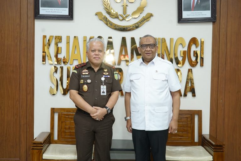 Wamenaker ke Kejati Sumut, Bahas Kerja Sosial dan Pelatihan Kerja yang Lebih Berdampak - 1