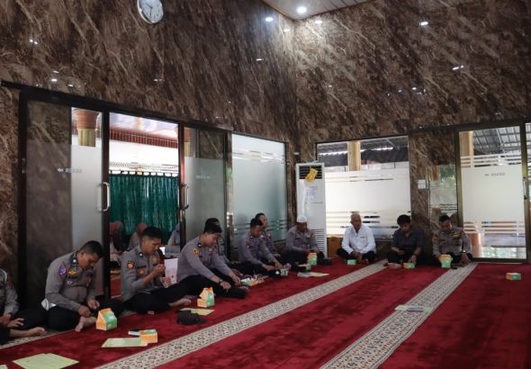 1c06edce-de29-4c94-a854-b4b1e61b8418