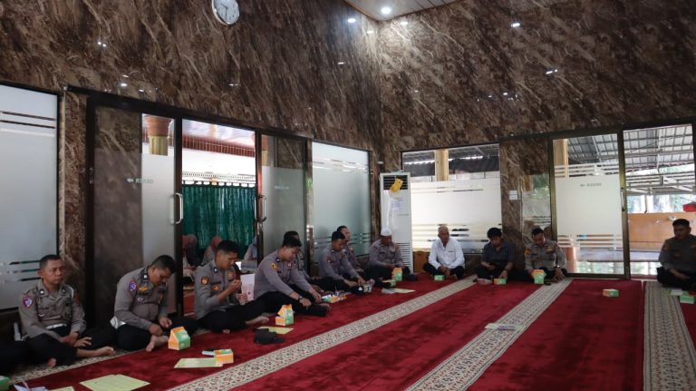 1c06edce-de29-4c94-a854-b4b1e61b8418