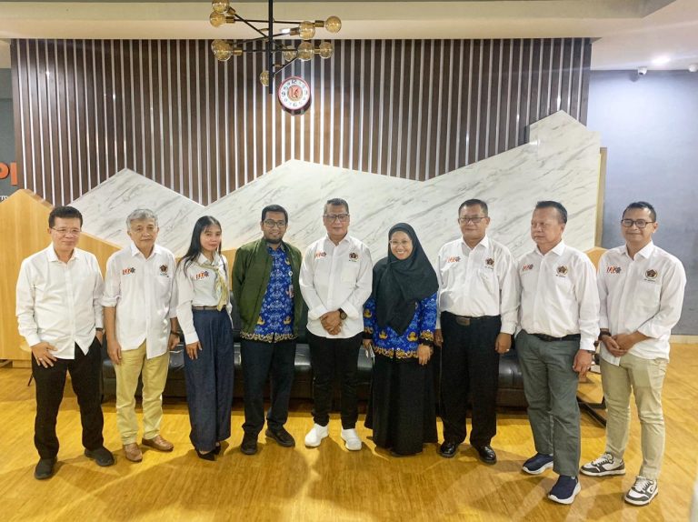 2ab50b6a-8716-43cf-933f-08a5c245b8b5