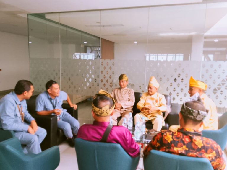 2ed4dea7-f9ce-491d-b727-ea5c02ff11e4