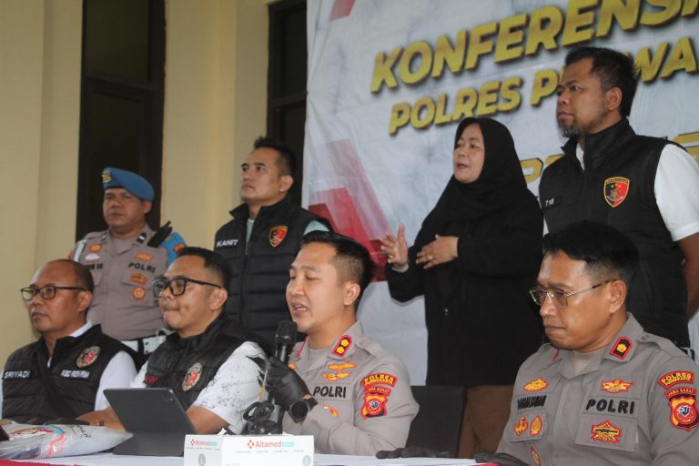 84d3e2b0-e788-4100-a89c-8211570f0f83