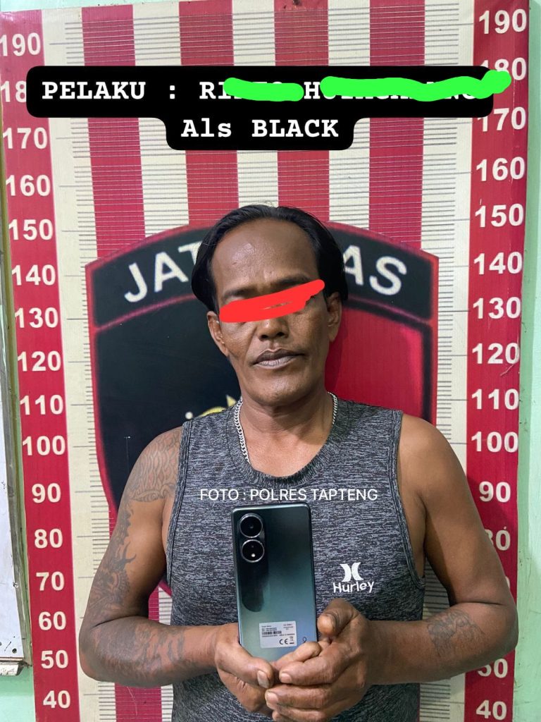 a4d18609-f7f5-47a8-a242-1351bef1294e