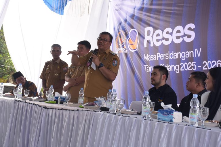 b7913db7-2d9e-4c3a-9a50-28bc2e735315