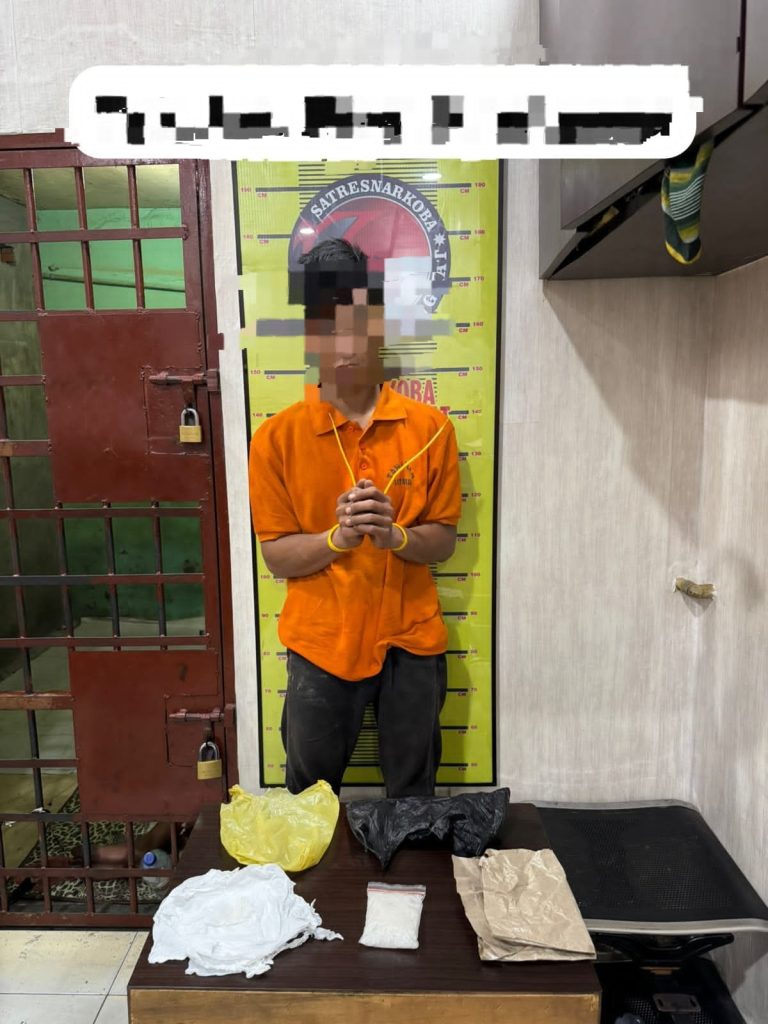 1000025552