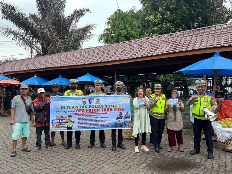 7eee9a7b-e56f-41ed-b4d8-9c6192fdd390